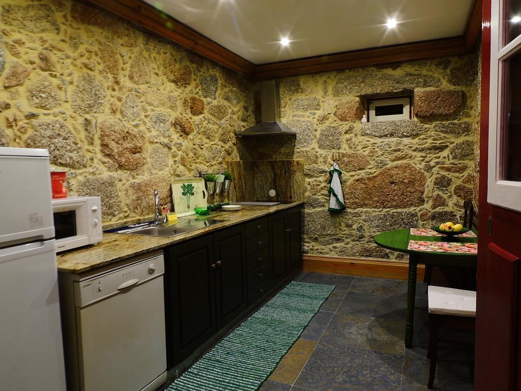 Casa de Chouselas Vilela (Braga) Quarto foto